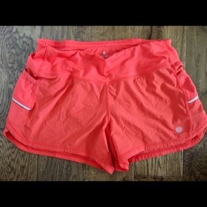 Athleta Shorts Running/Athletic Size Small
